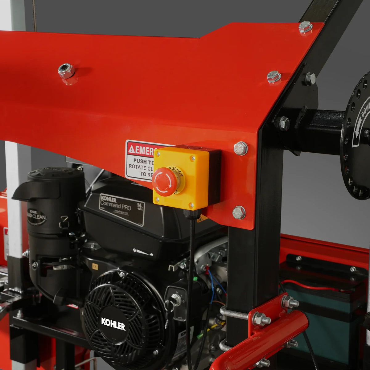 MechMaxx 32" Portable Sawmill, KOHLER CH440 429cc E-Start Gasoline Engine, 26.5" Board Width, 20' Track Length , SM-32