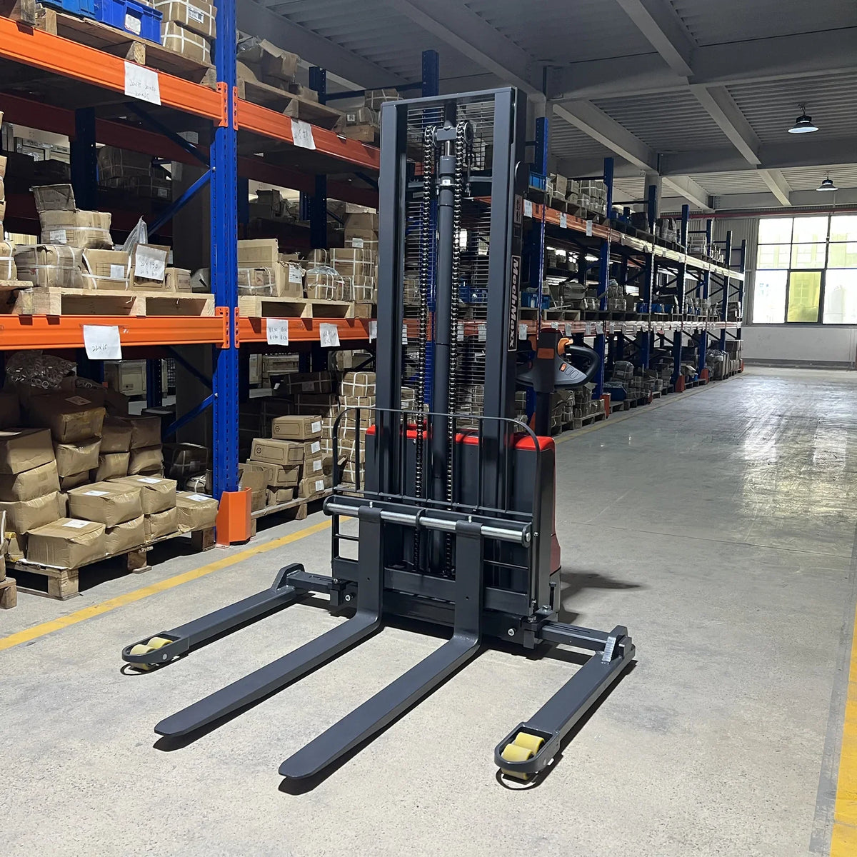 MechMaxx 2640lbs Lithium-ion Electric Straddle Stacker,  98" Lift,  Adjustable Legs & Forks,  F26-98S
