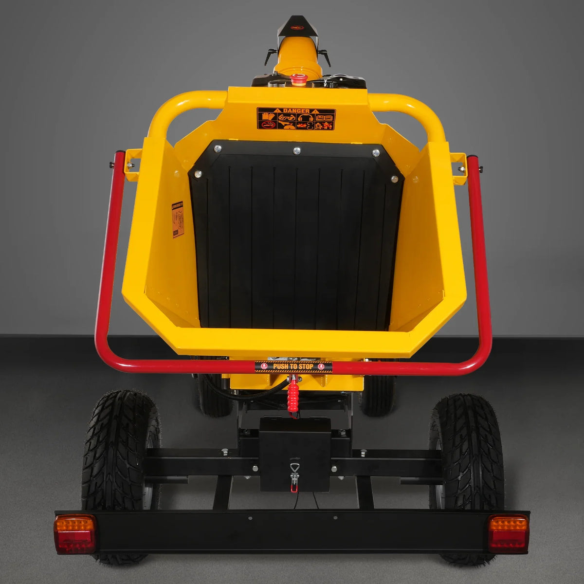 MechMaxx 6 inch E-start Zonsen 459cc 15hp Gas Powered 4 - Wheel Drum Wood Chipper with Taillight ,  B150