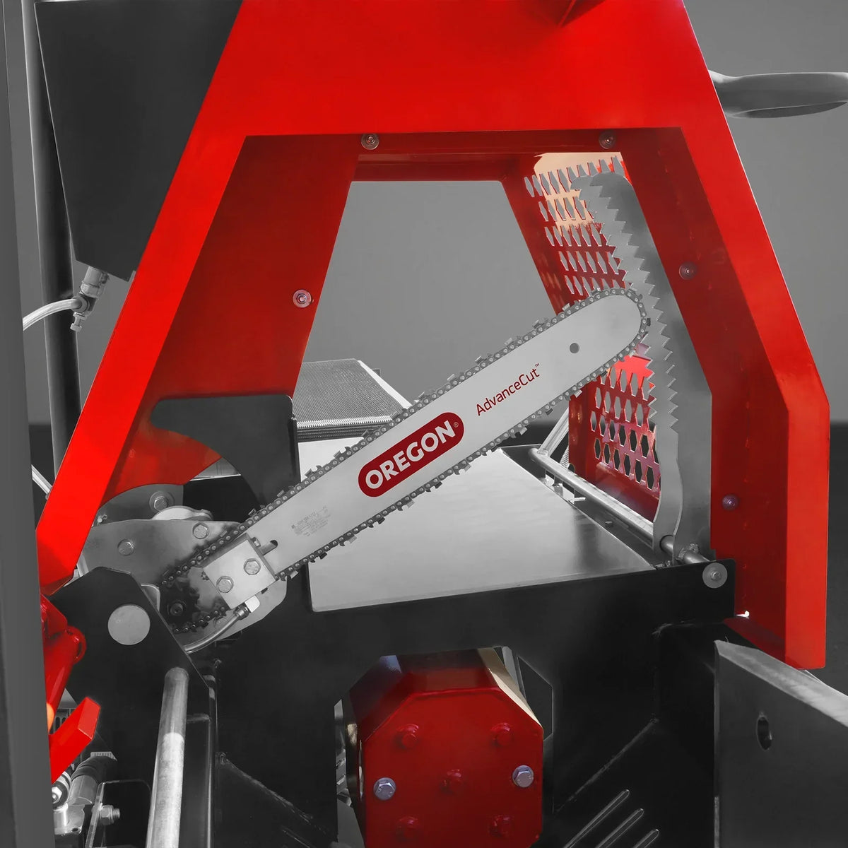 MechMaxx Honda GX390 Engine Firewood Log Splitter Processor with Conveyor,  20ton Splitting Force 24" x 15" Log Capacity,  18" Chainsaw,  HLS20